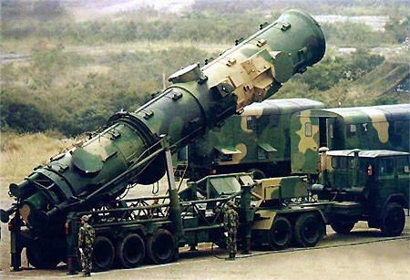 Tên lửa Đông Phong của quân đội Trung Quốc. (Ảnh minh hoạ)